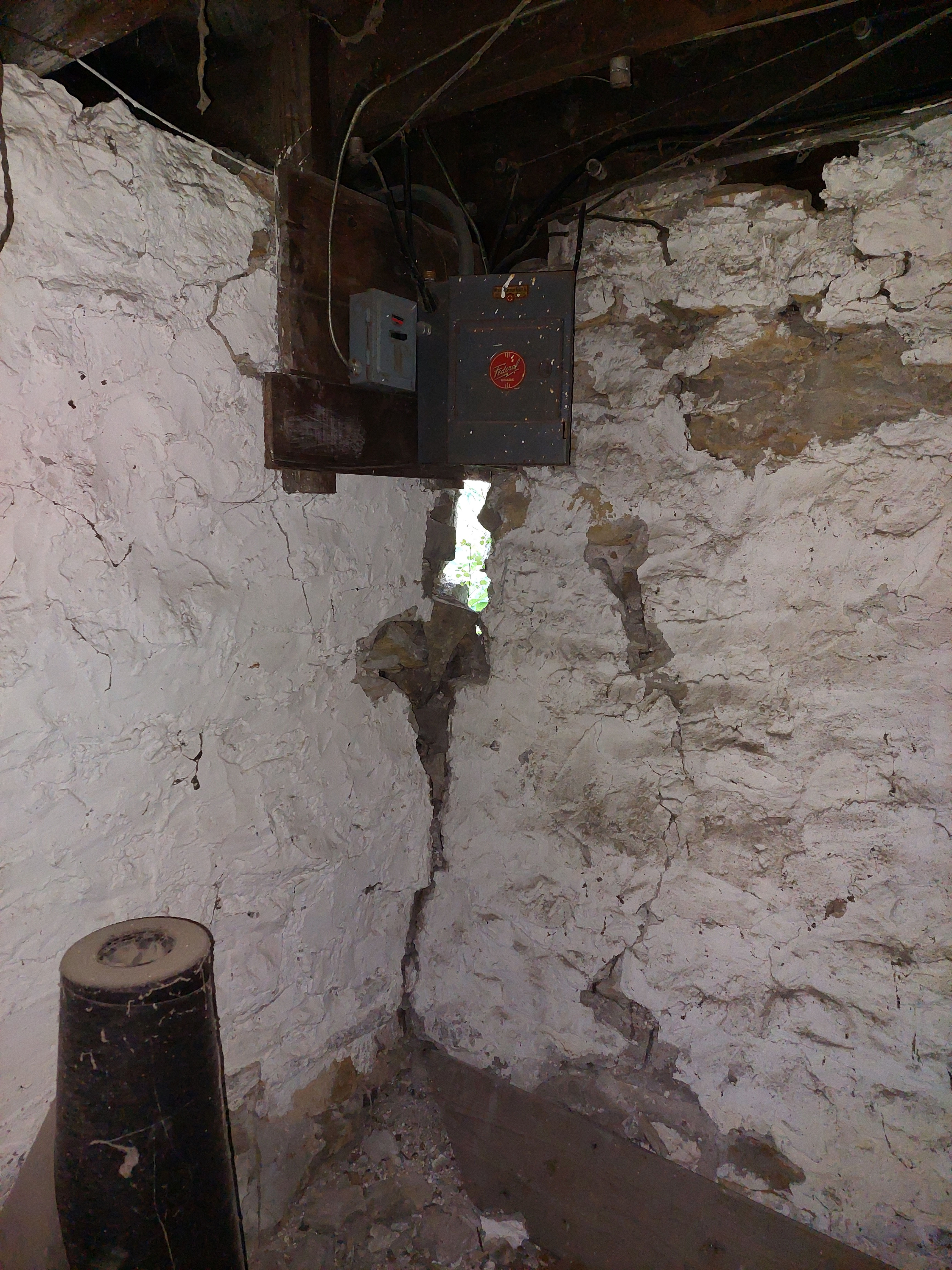 4428 Park Ave photo