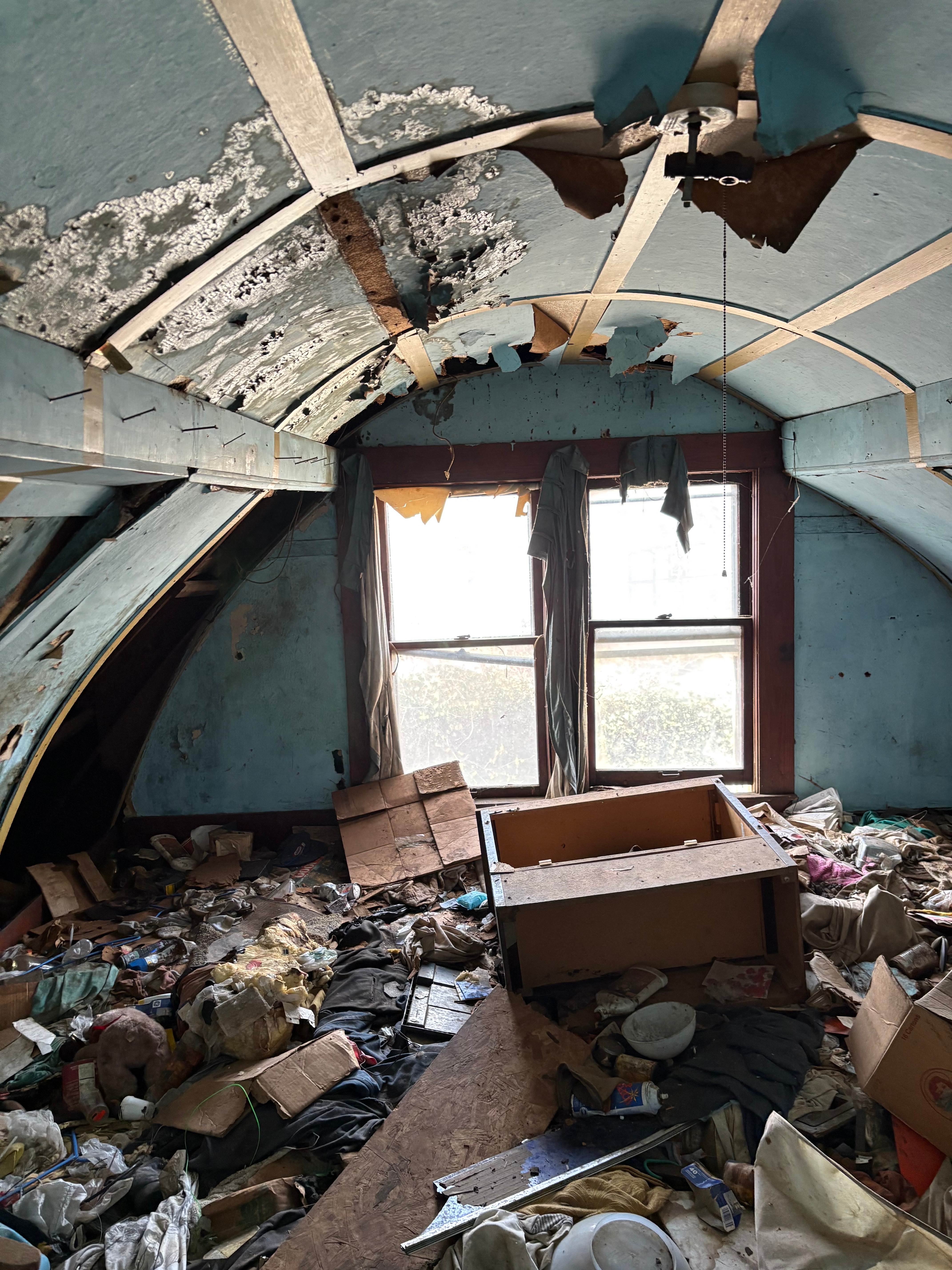 2714 Kensington Ave photo